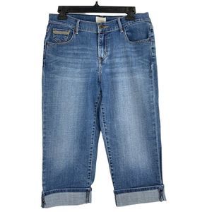 Womens Levis Capri 515 Jeans Size Size 6 Medium wash 1570 Cuffed Crop